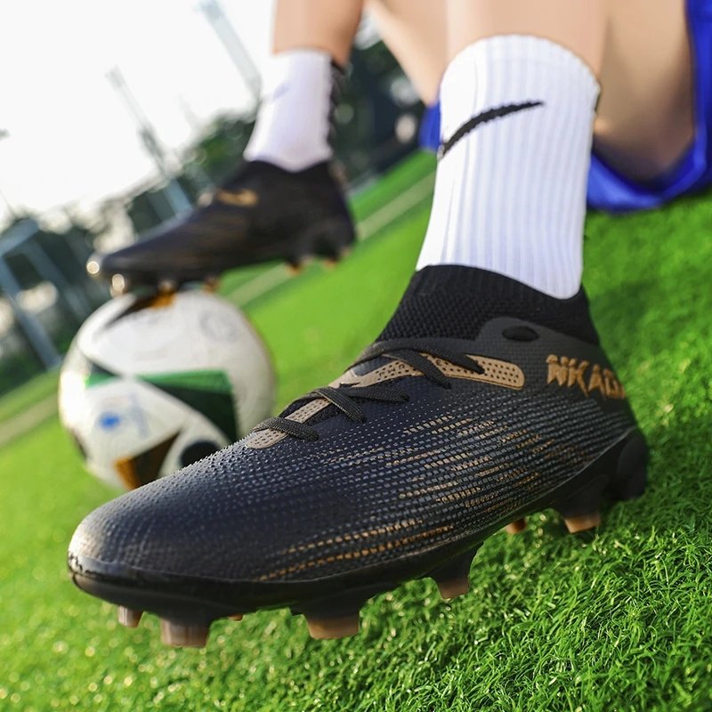 Men's TF/FG Football Boots High Top Soccer Shoes Comfortable Breathable Grass Non-Slip Training Sneakers Outdoor Footwears