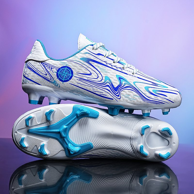 Fashion Men Sports Shoes High Quality Soccer Shoes Professional Training Football Shoes Soccer Boots for Teenagers