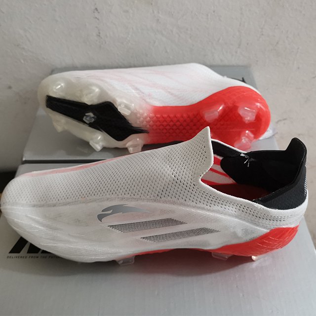 Custom & Wholesale Chuteira De Futebol Men Soccer Shoes Tenis Futsal Football Artificial Grass Boots Price
