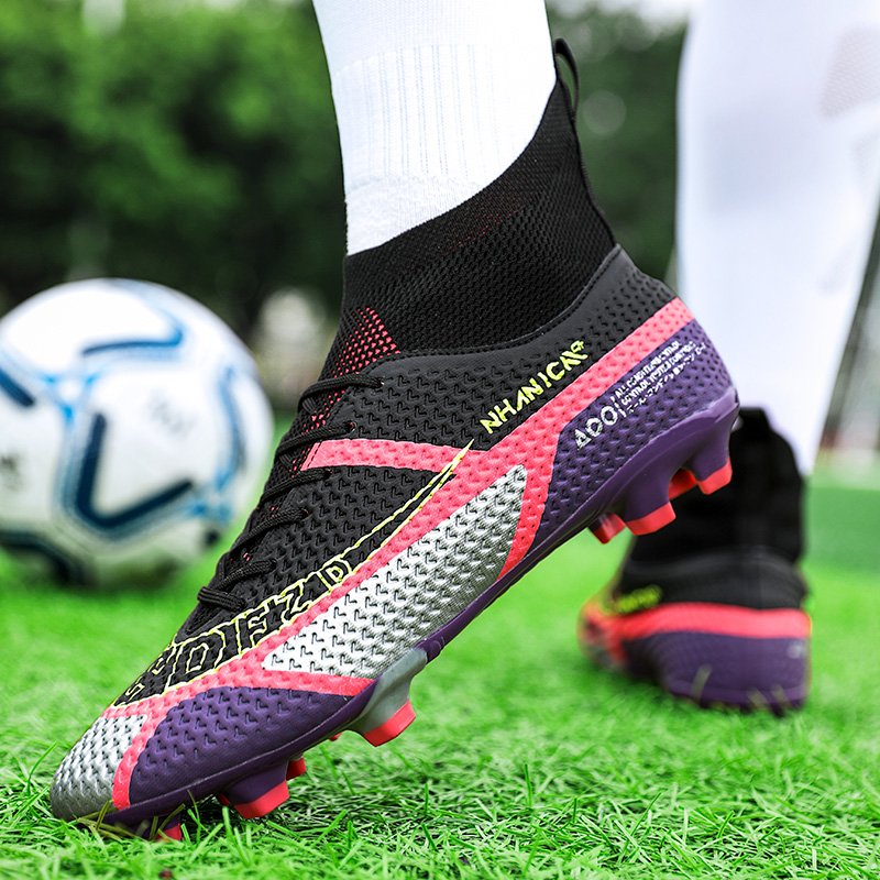 AG Custom men's football boots high top football trainers lawn five-a-side outdoor fashion white trainers FG soccer shoes
