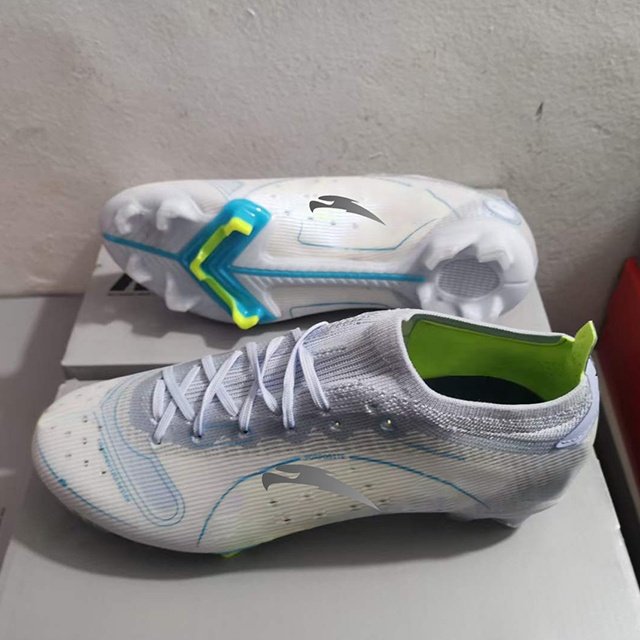 Wholesale Sport Men Shoes With Light Low Price Men Sneakers Manufacturers Running Men Shoes