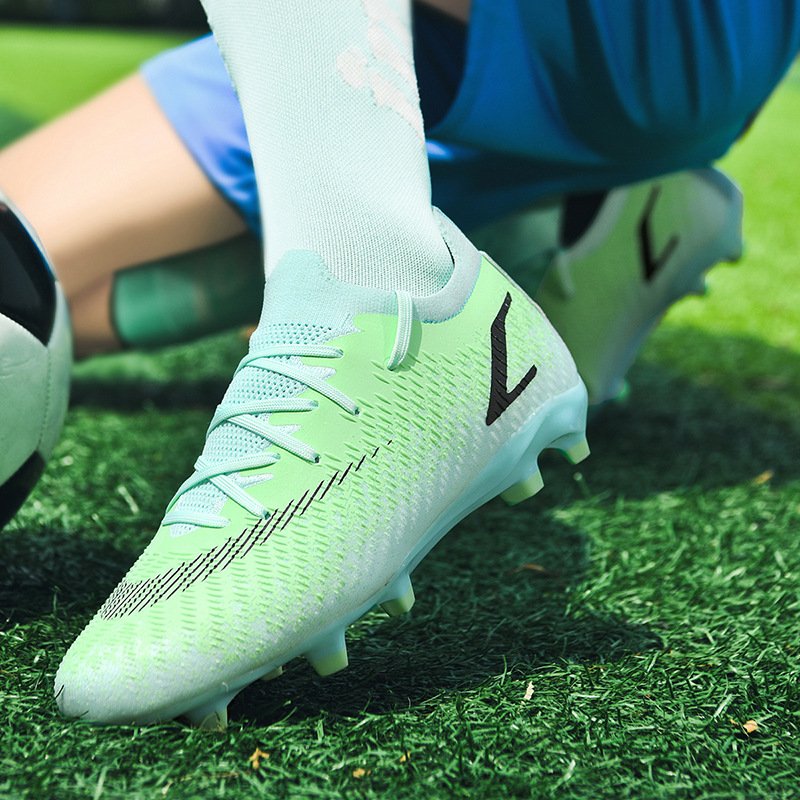 Luson High quality Fashionable Football Soccer Boots For Men/Woman Football Shoe Custom Made Logo Custom Soccer Cleats