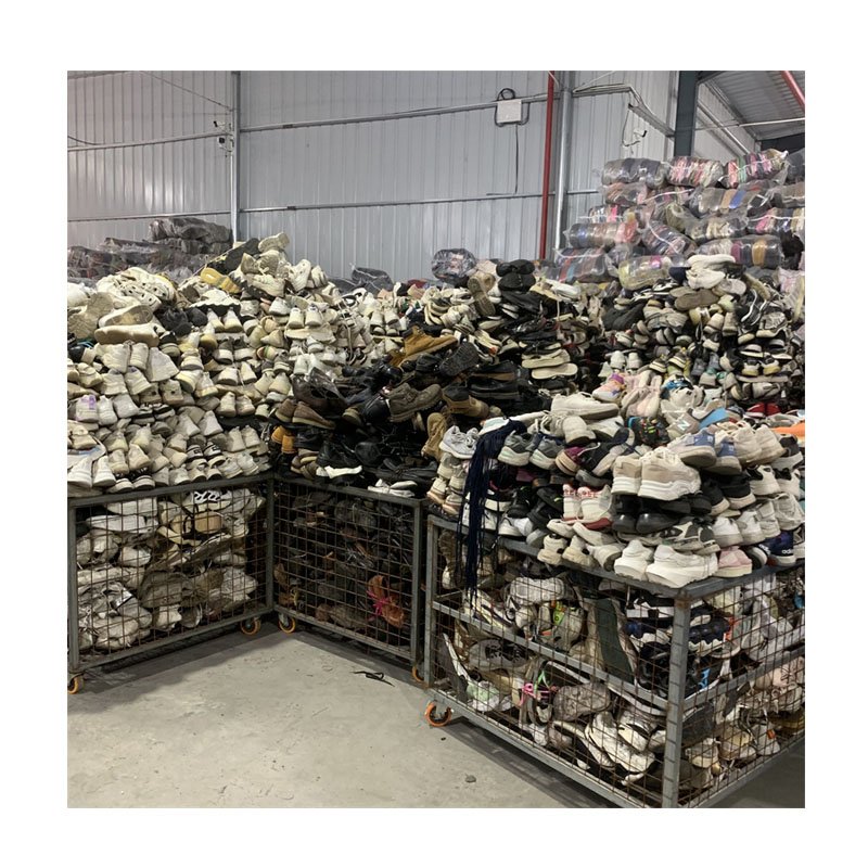 second hand branded shoes bales men sport walking sneakers badminton tennis shoes mixed used shoes wholesale