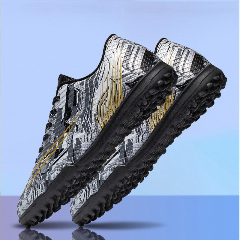 High-top football shoes boys' broken nails professional students wear-resistant non-slip adult grass training shoes