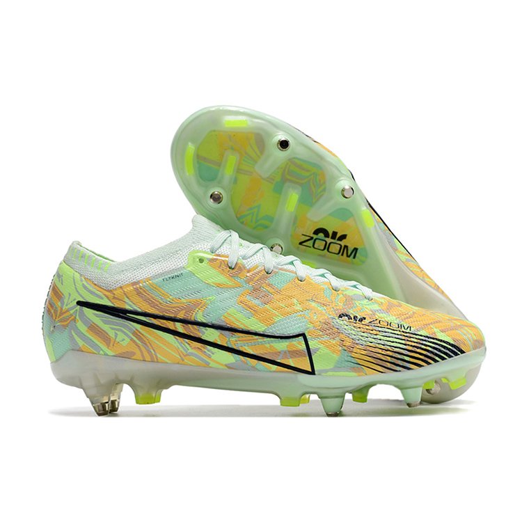 High Quality Fashionable Custom Low Ankle Branded Original Football Sneakers Men's Soccer Shoes