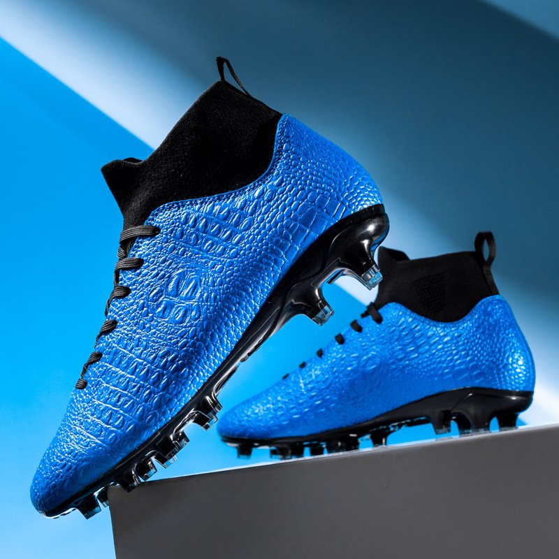 New high-top football shoes with extreme grip professional anti-slip design spikes for teenagers and children's outdoor sports