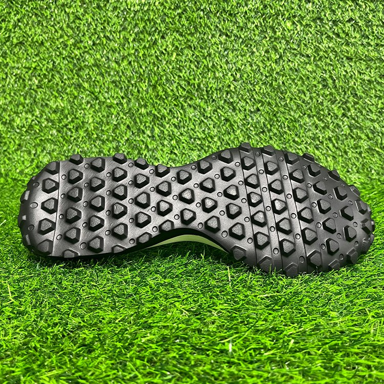 Black White Two-Tone Laminated Non-Slip Abrasion-Resistant IP Sole Highly Elastic Lightweight Easy to Clean Outdoor Activities