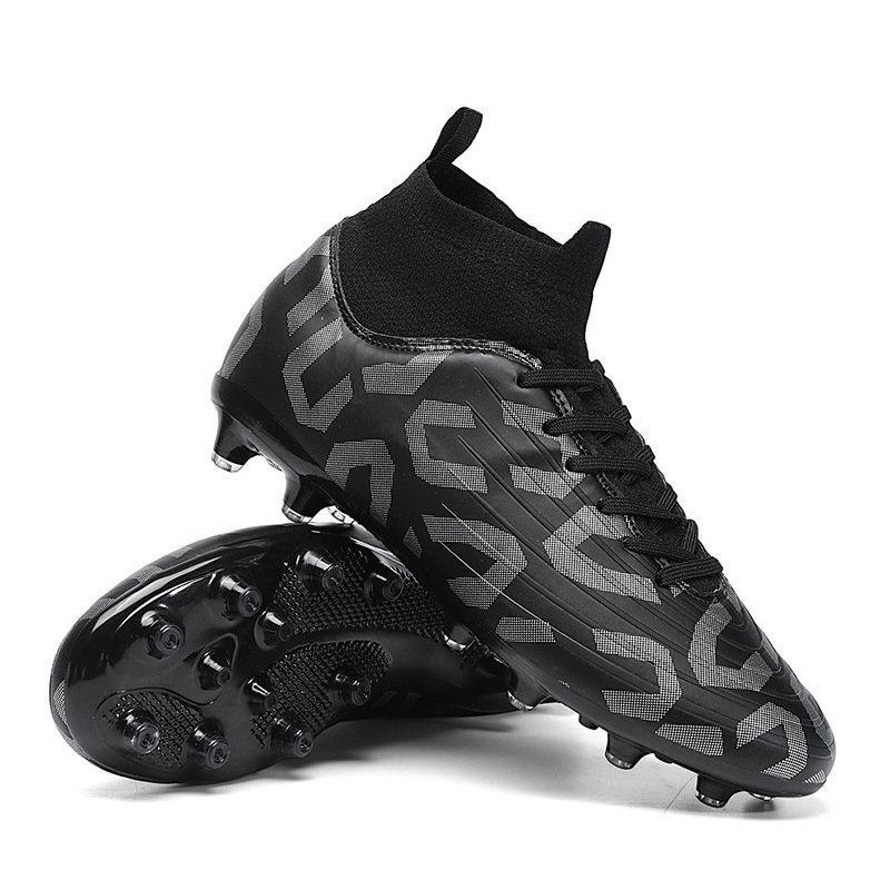 2024 New fashionable soccer shoes High quality football shoes football turf shoes