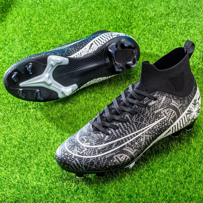 Men Anti Slip Soccer Spikes Shoes Wholesale High Top Youth Football CLeats Boots Artificial Turf Shoes