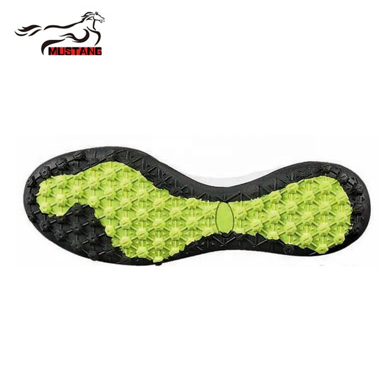 HNFC-036 Wear-resistant rubber new styles casual sneakers football recycled rubber soccer shoe sole for men