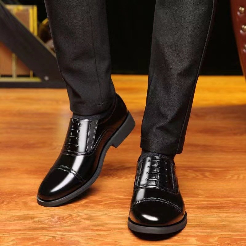 Autumn and winter new men's retro design leather casual walking shoes wear-resistant soft sole sports walking shoes