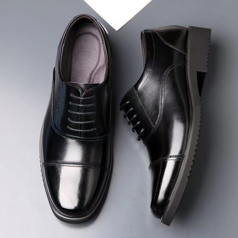 Autumn and winter new men's retro design leather casual walking shoes wear-resistant soft sole sports walking shoes