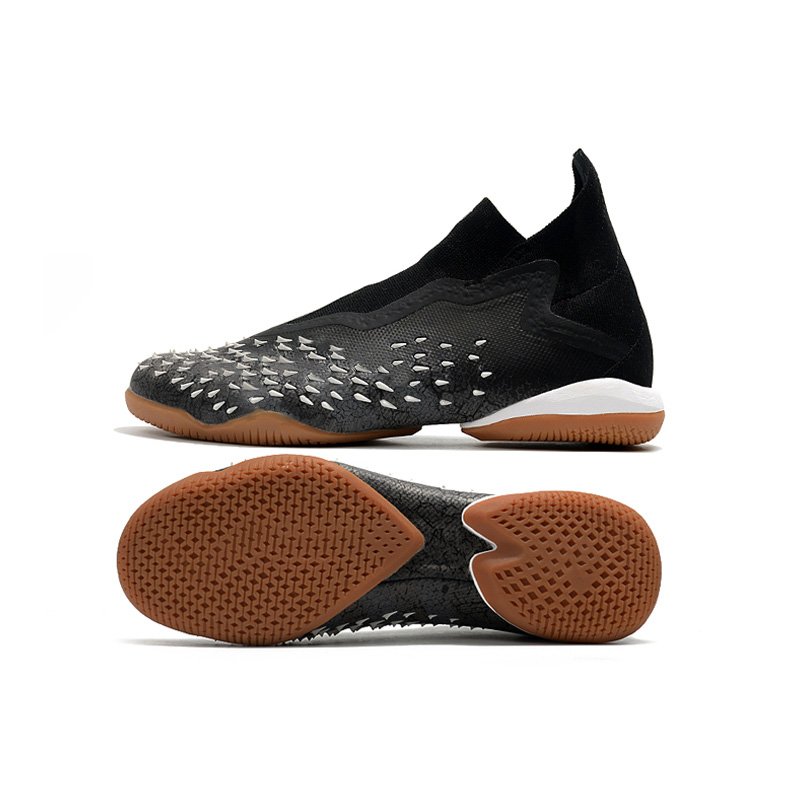 Wholesale Professional Breathable Outdoor Soccer Shoes Factory custom futsal shoes football boots for men IC