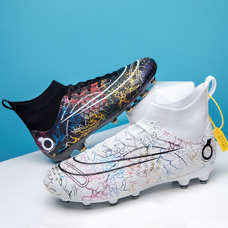 Customized Breathable Training Shoes Slip-On Soccer Shoes Football Boots Outdoor Sports Training Boots
