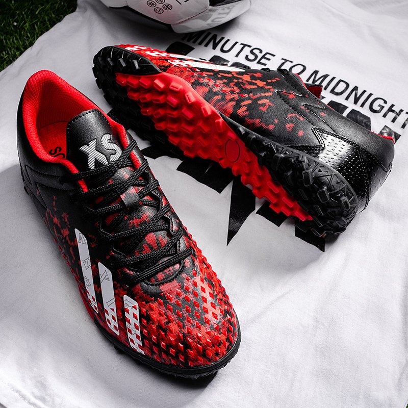 Biyate Shoes New Arrival Gamonge Soccer Shoes Non Slip Wear Resistant Comfortable Football Shoes For Men