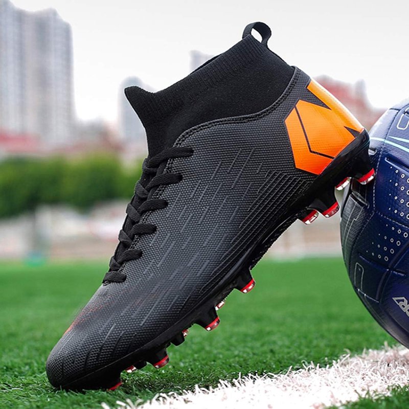 Outdoor Indoor Professional Men Football Sneakers Boy Athletic High Ankle Men Cleats Training Soccer Boots Sport Shoes