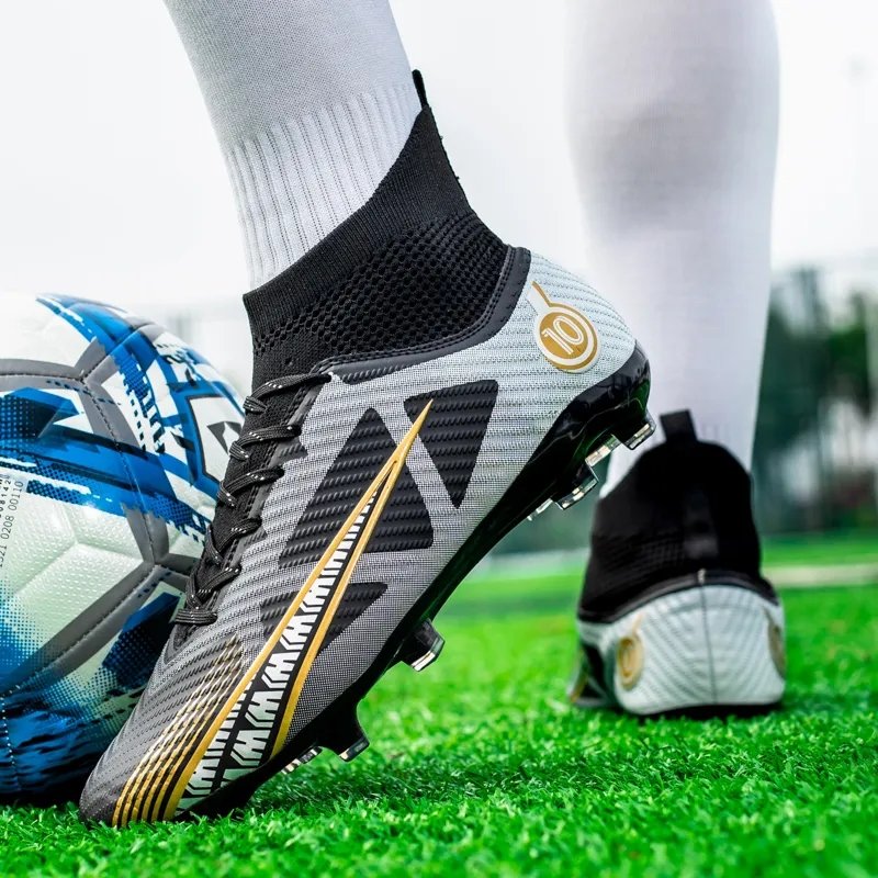 High Top Men's New Soccer Shoes FG/TF Hot Adult Non-Slip Professional Football Boots Outdoor Children's Grass Soccer Sneakers