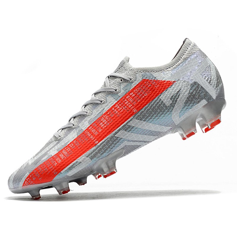 Wholesale fashion football shoes mens new arrival soccer wear shoes long spike low ankle football boots cheap sport shoes