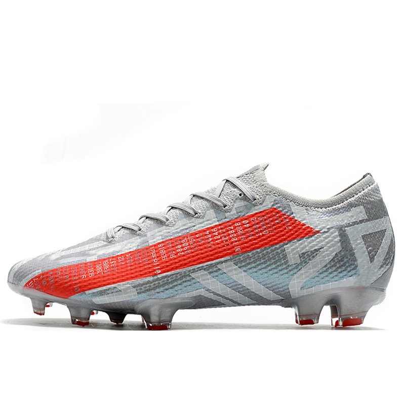 Wholesale fashion football shoes mens new arrival soccer wear shoes long spike low ankle football boots cheap sport shoes