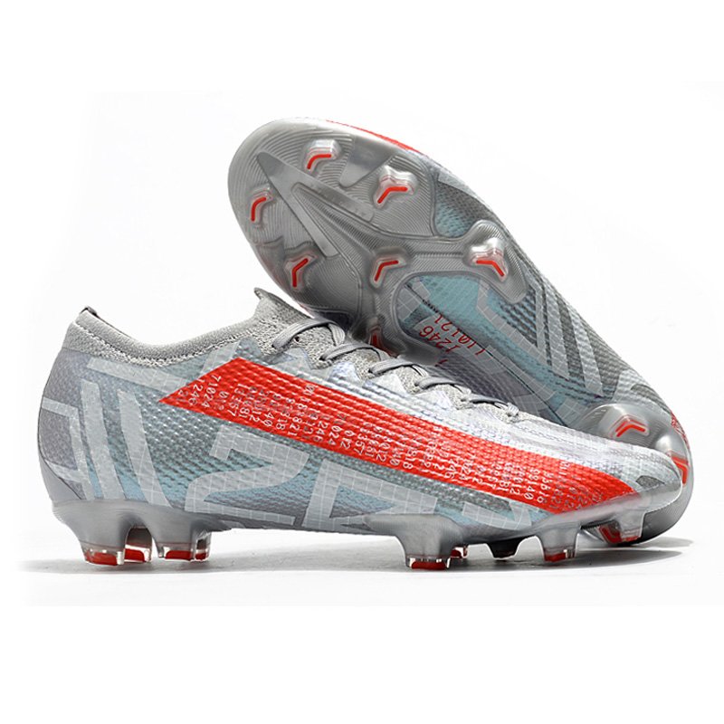 Wholesale fashion football shoes mens new arrival soccer wear shoes long spike low ankle football boots cheap sport shoes