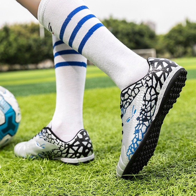 high quality adults Fashion digital printing Football Sports Training Shoes Turf Non-slip spikes High-top Football Soccer Shoes