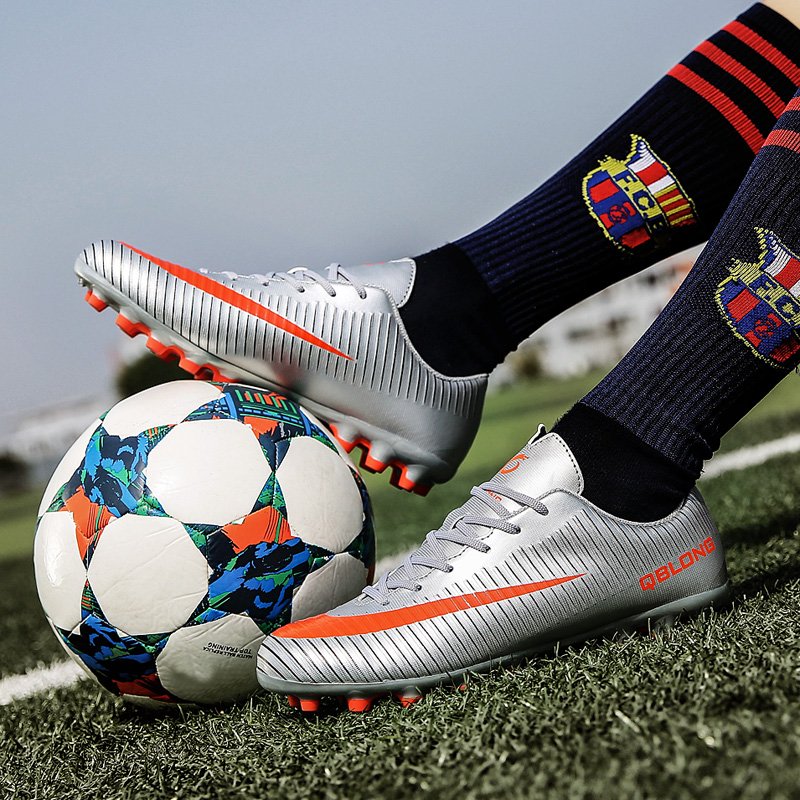 Hot Sell Women Outdoor Ag Football Boots Cleats Spike High Ankle Training Soccer Shoes For Men