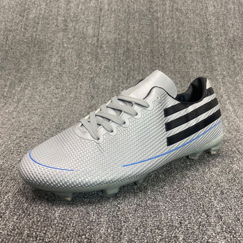 Mammon New Discount Football Shoes Men Outdoor Soccer Shoes Soccer Boots Shoes Footballing Cheaper Soccer Boots