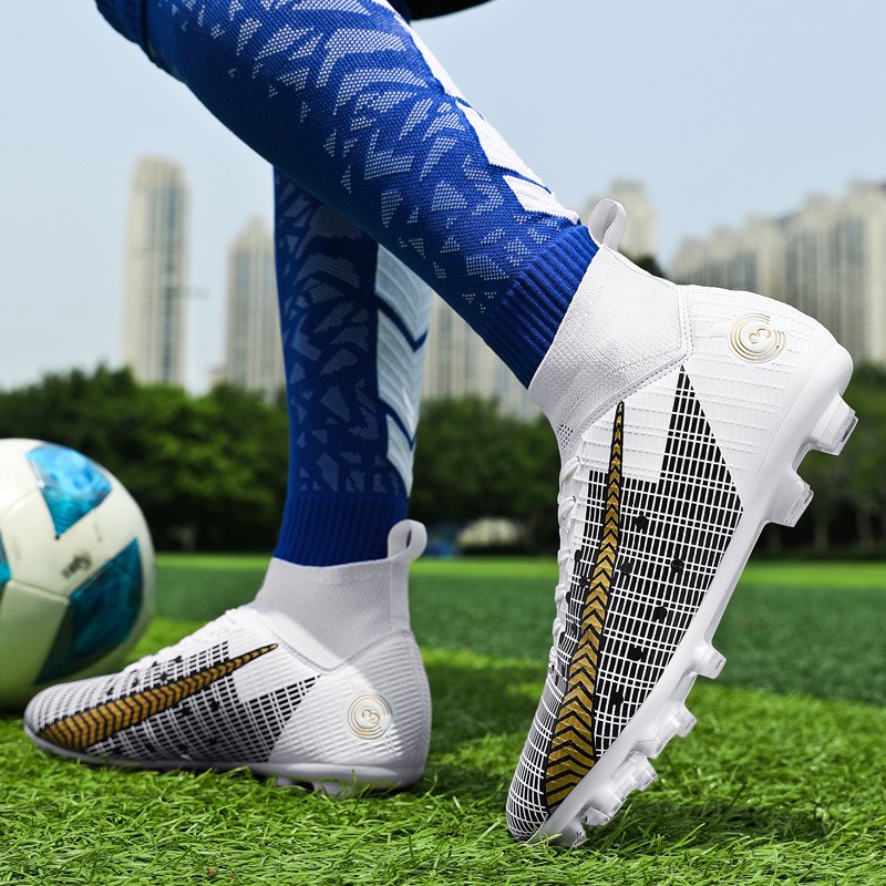 New Football Shoe Men's Broken Nails Long Nails Non-slip Wear-resistant Training Turf Soccer Shoes Men Soccer Cleats Shoes