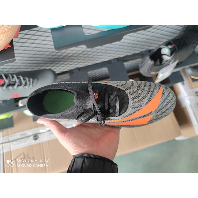 2024 Factory custom football shoe For Men FG/TF Quality Grass Training Cleats Mens soccer cleat