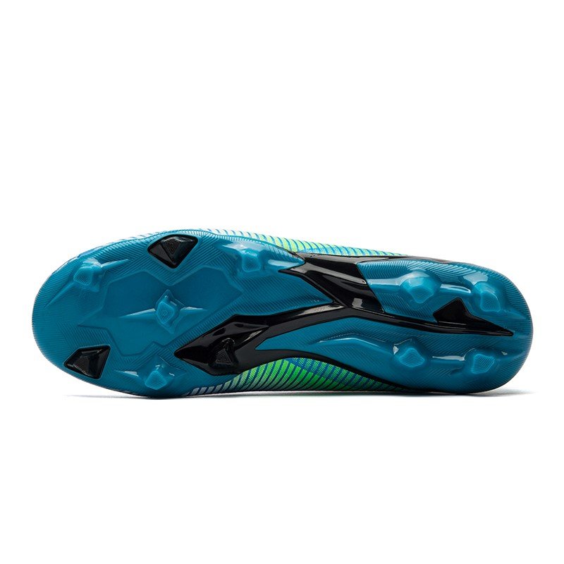 Soccer Shoes Men Football Cleats Soccer Boots Teenager Ankle High Tops Football Shoes Indoor Training Sneaker