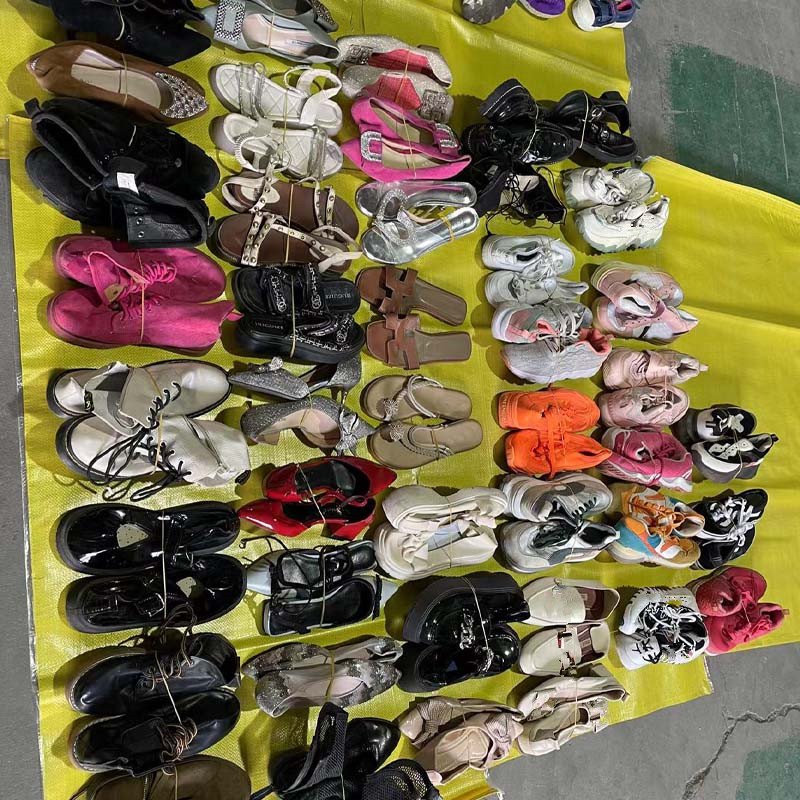 Wholesale Second-Hand Soccer Boots USA Original Used Football Shoes Cotton Lining Rubber Insole Leather Upper Material Spring