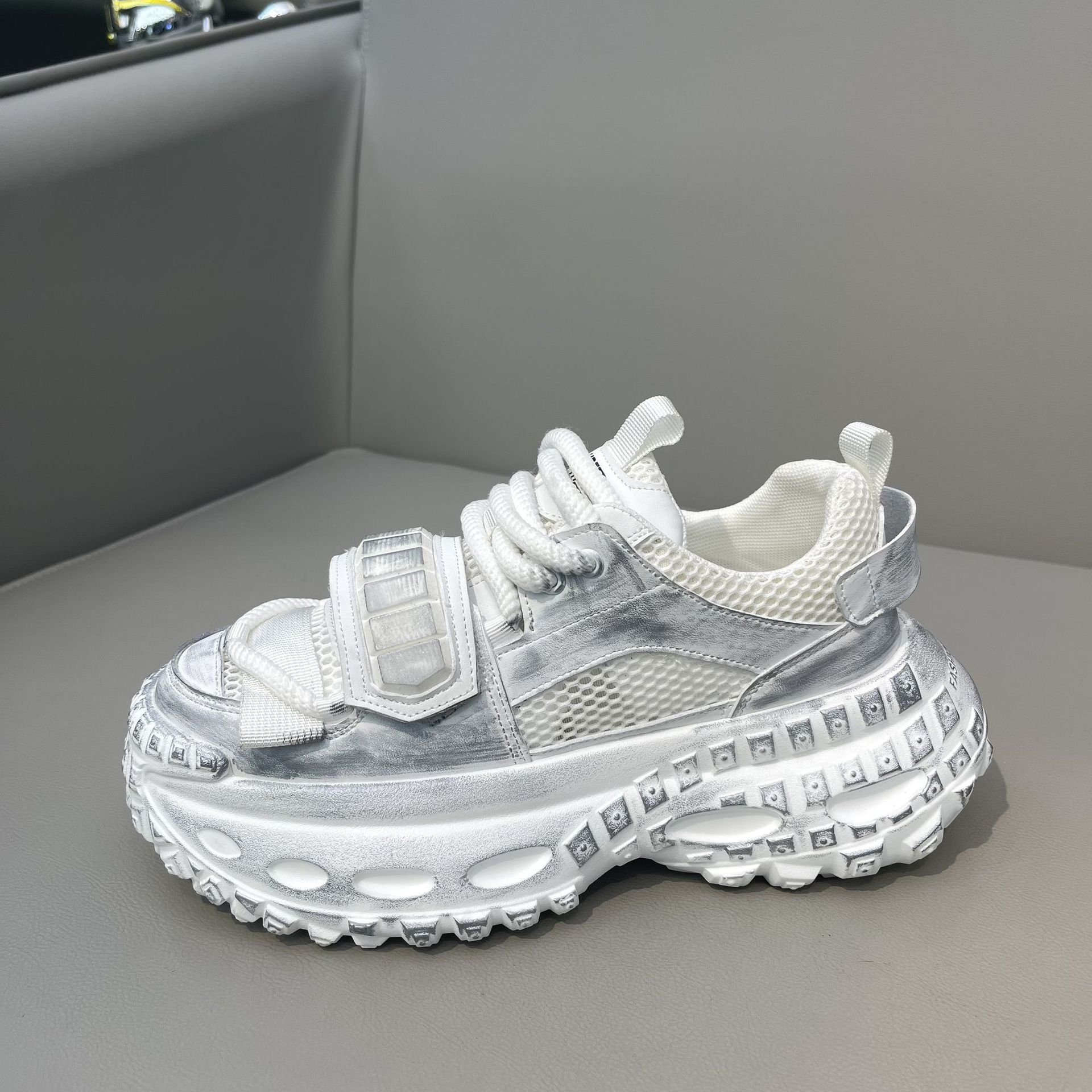 2024 fall new men and women can fashion casual sneakers lace-up walking shoes sports skateboard shoes