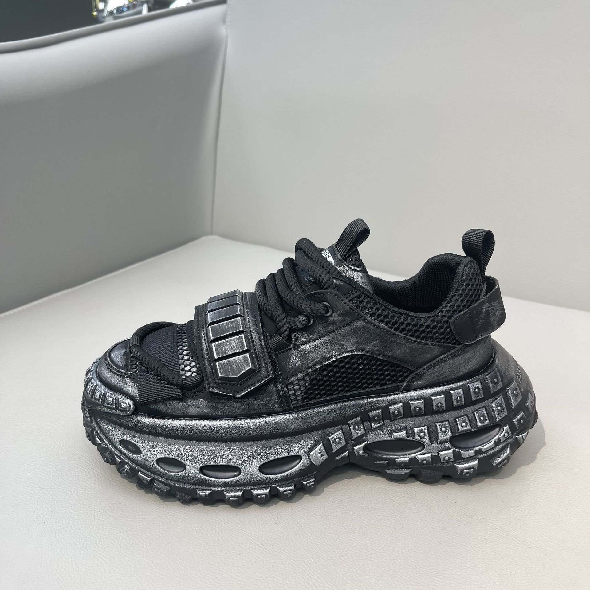 2024 fall new men and women can fashion casual sneakers lace-up walking shoes sports skateboard shoes