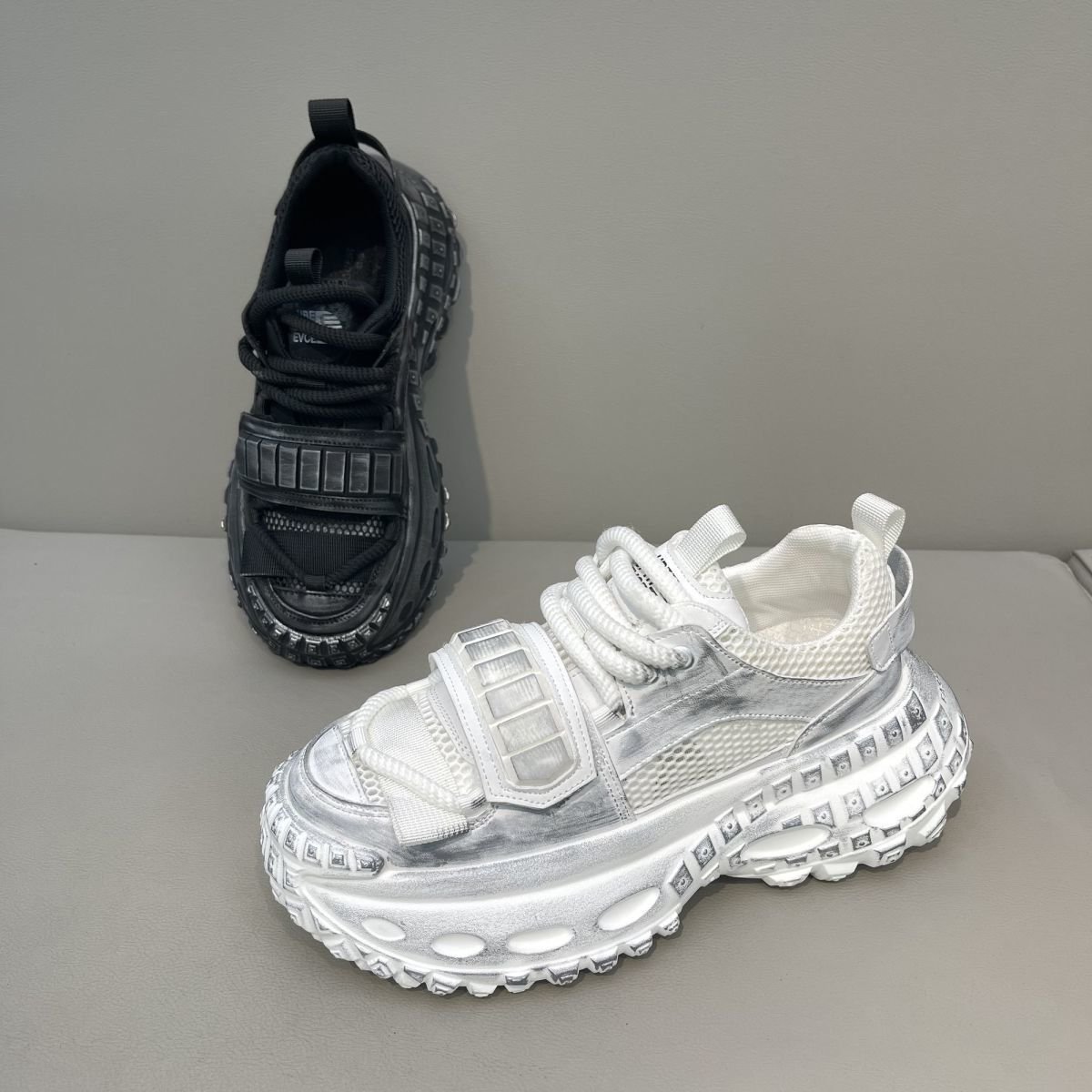2024 fall new men and women can fashion casual sneakers lace-up walking shoes sports skateboard shoes