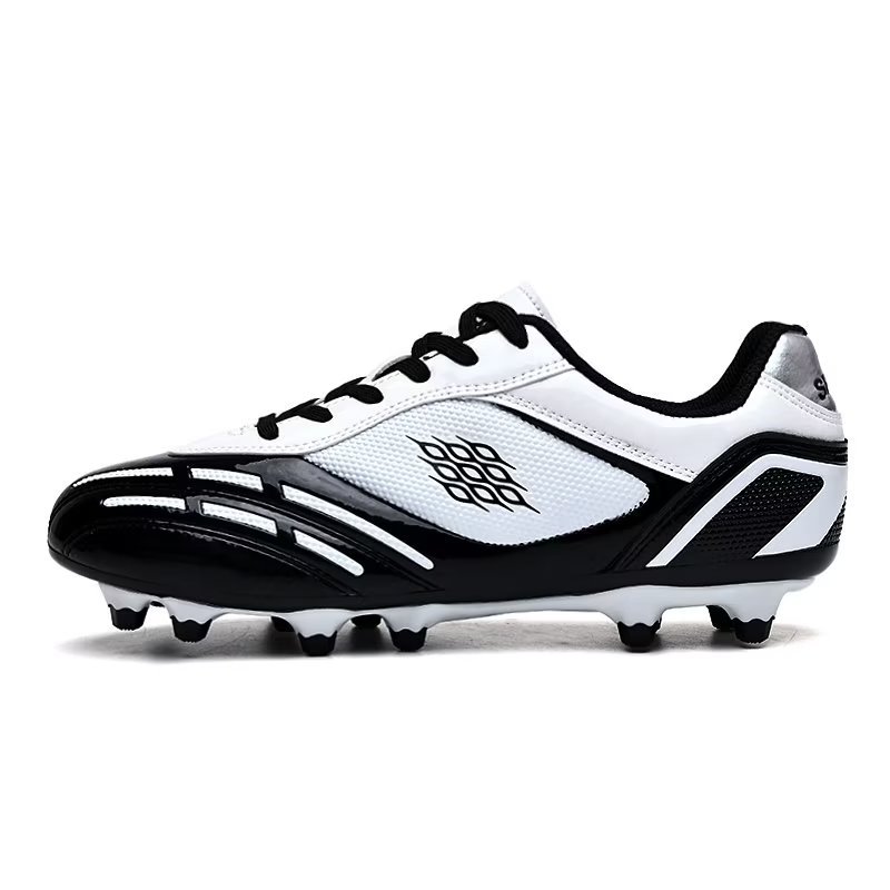 Wholesale Factory Customized Outdoor Football Shoes High Quality Soccer Shoes