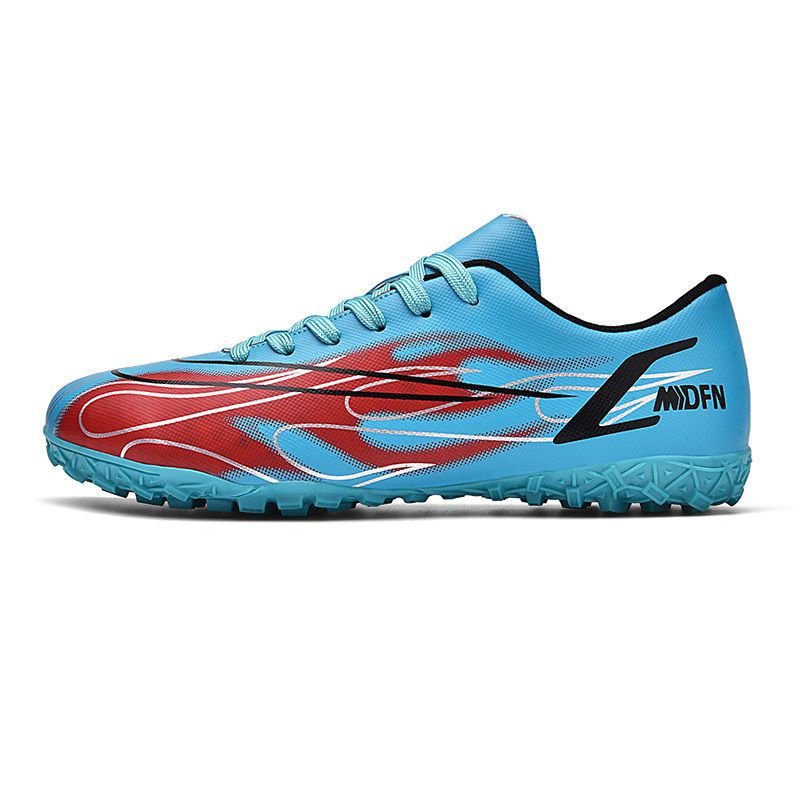 2024 Wholesale Soccer Shoes Full Knitted Waterproof Football Boots Soccer Cleats Shoes