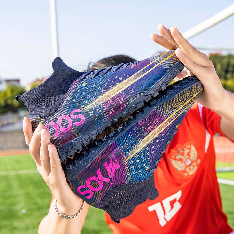 Factory Customize High Top Football Soccer Shoe Soccer Shoes Wholesale China Football Cleats Boots