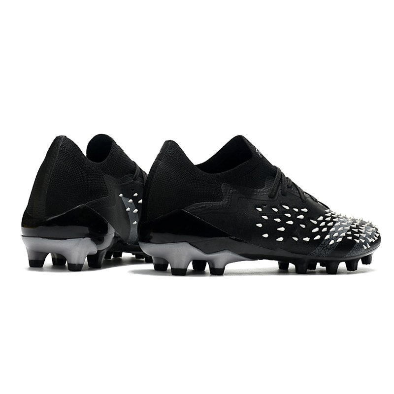 2021 best football boots kids train soccer shoes predator men Sports Shoes PVC Material lawn Resistant Non Slip