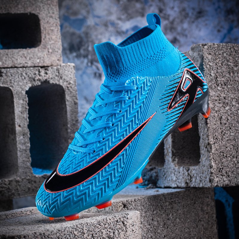 New Football Boots Adult Outdoor Primitive Anti -Skid Sports Football Shoes Youth Training Indoor Student Soccer Boots