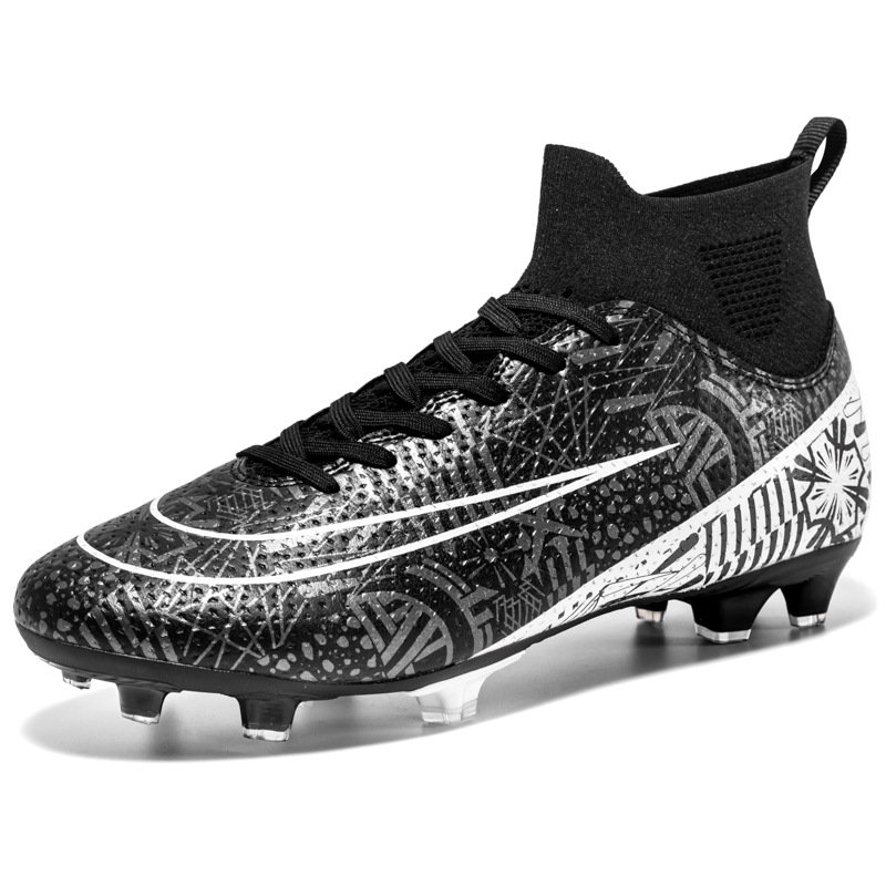 ProfessionalFootball shoes Breathable football boots Cleats rubber nails training boots can be customized mesh insoles wholesale