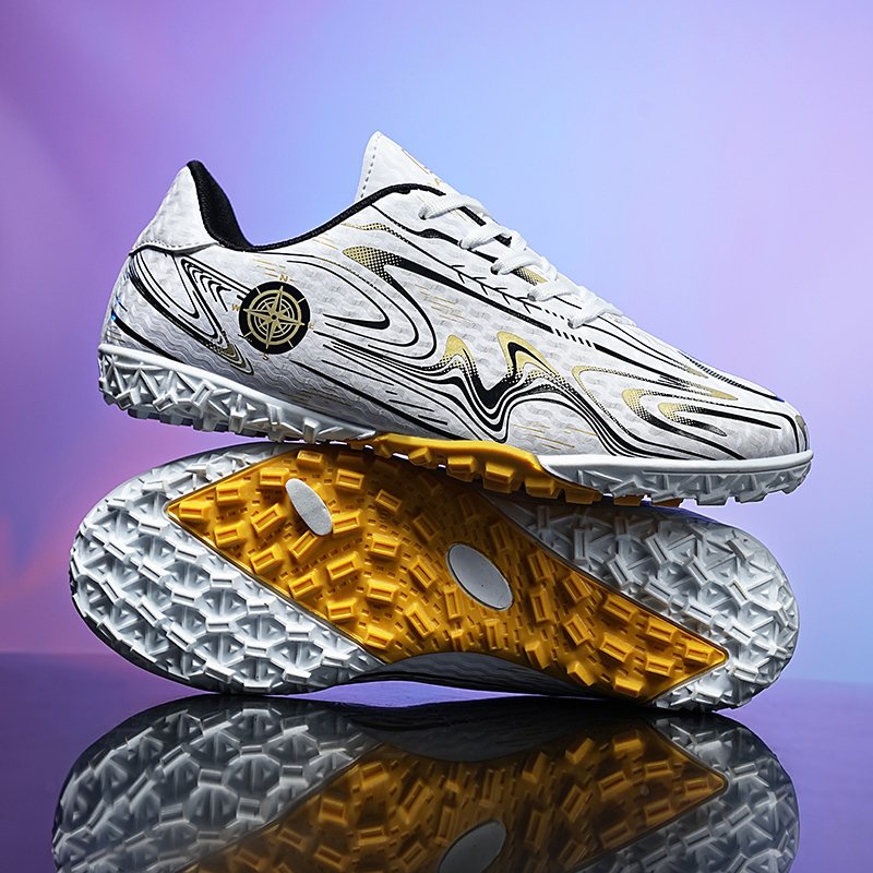 High Quality Cheap Soccer Shoes Training Football Sports Shoes