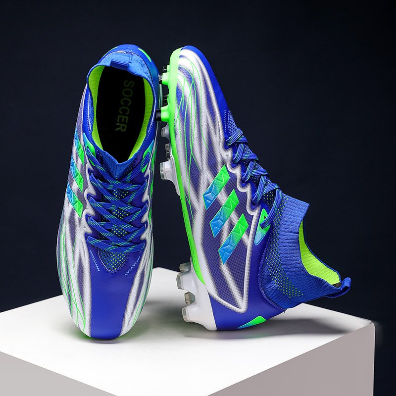 2023 New Design Professional Adult Sneakers Kramp Futbol Rubber Outsole Men's Soccer Boots Indoor and Outdoor Soccer Boots