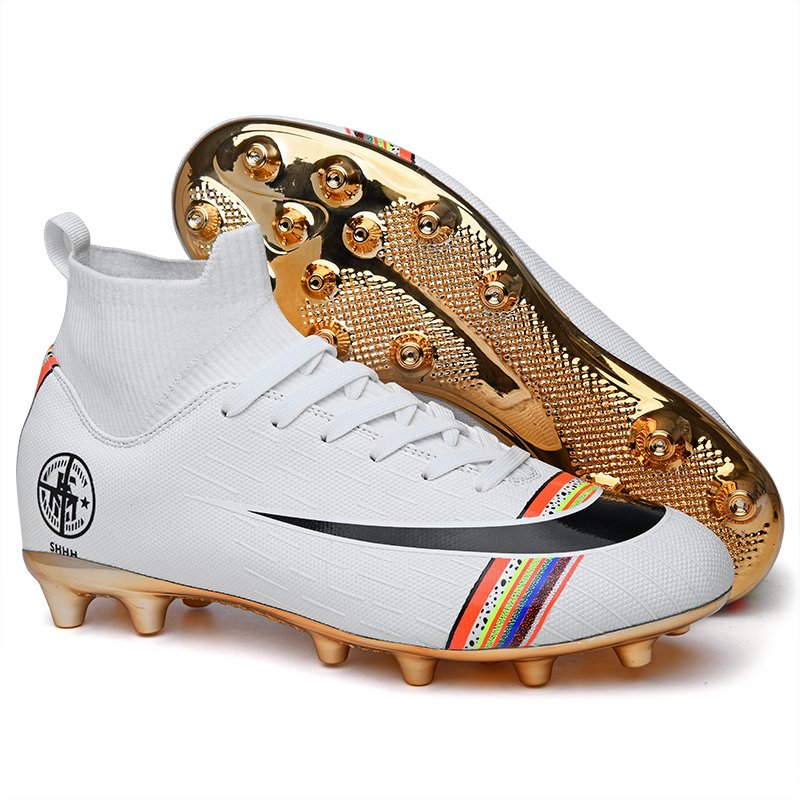 New fashion student football sport soccer shoes 2020