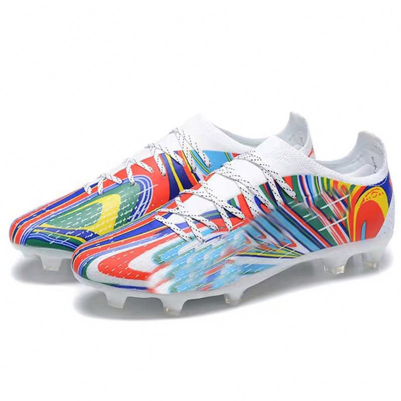 Professional Youth Athletic Sneakers Indoor Outdoor Turf Soccer Football Training Winter Summer Competition Football Shoes