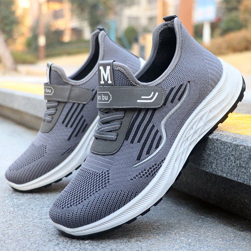 2024 autumn new fashion casual sports shoes soft sole increase sports skateboard shoes lace-up walking shoes