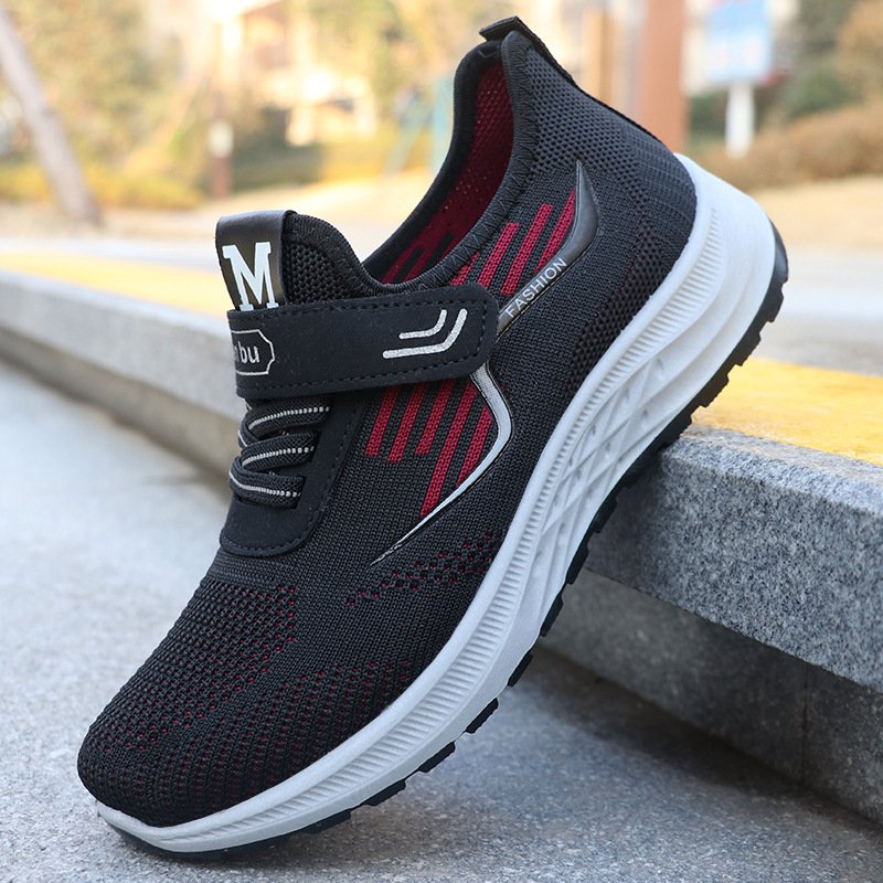 2024 autumn new fashion casual sports shoes soft sole increase sports skateboard shoes lace-up walking shoes