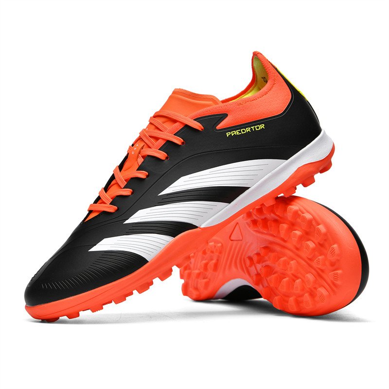Soccer Cleats High-top Football Shoes Spike Shoes Soccer Boots Professional Soccer Shoes Football Sneakers