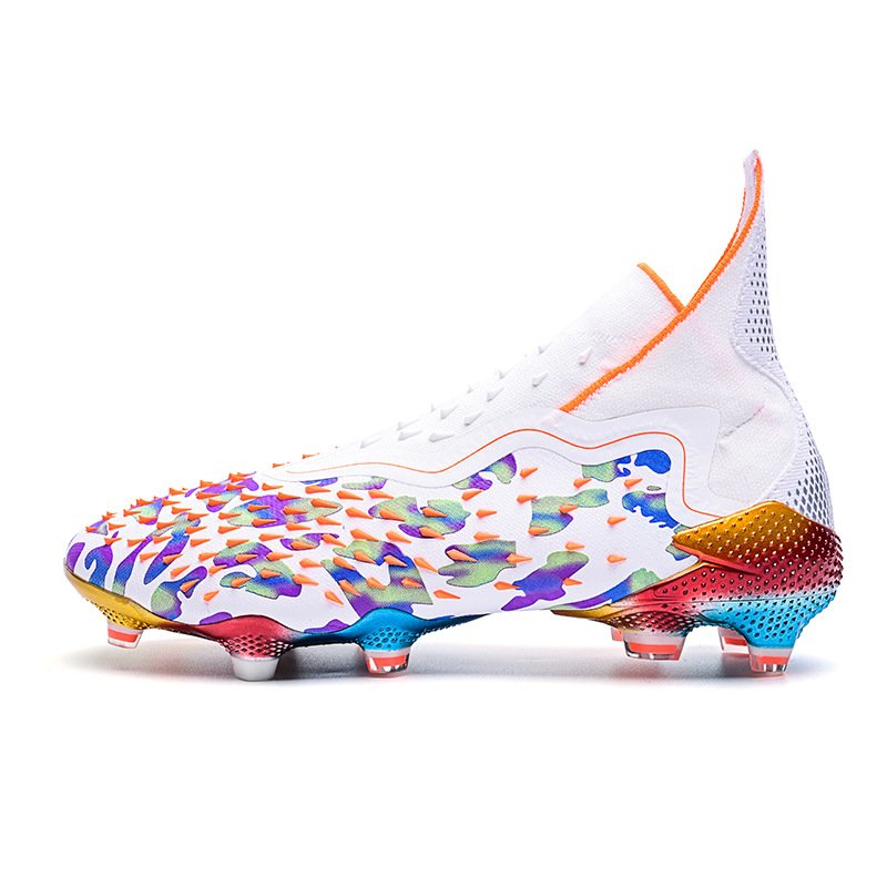 Wholesale High Ankle Athletic Outdoor Indoor High Gripping Power Cr7 Turf Boys Soccer Shoes Boots Soccer Cleats For Men