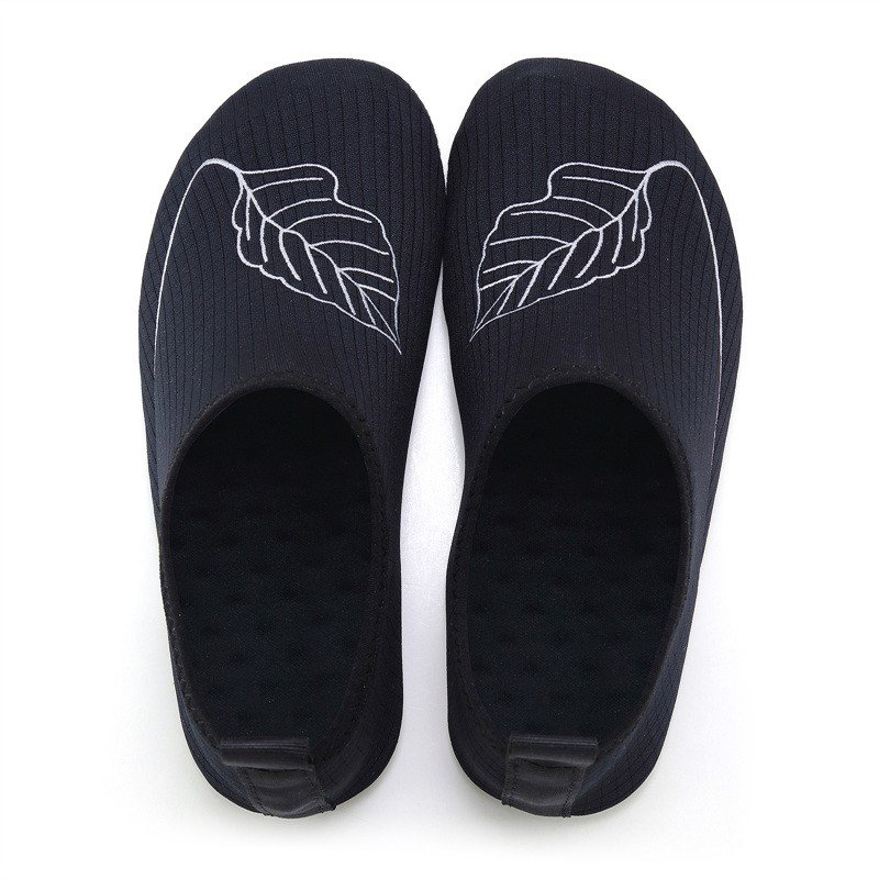 Water Big Size Wide Toe Forest River Mountain Road Basketball Soccer Sports Aqua Shoes Barefoot Sneakers