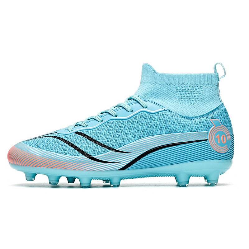 Wholesale Unisex Soccer Cleats Fashion Training Football Boots Men And Kids Football Shoes For All Seasons